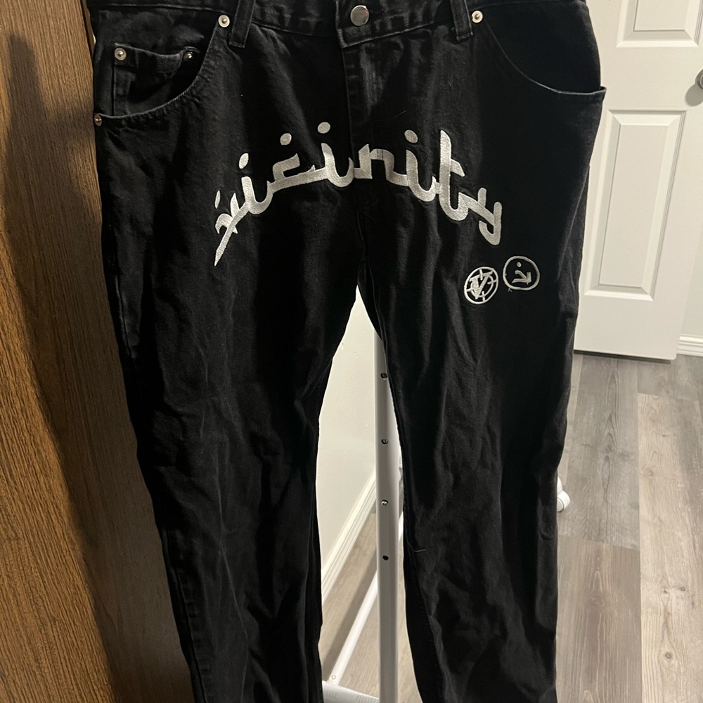 Vicinity Black Straight Baggy Jeans